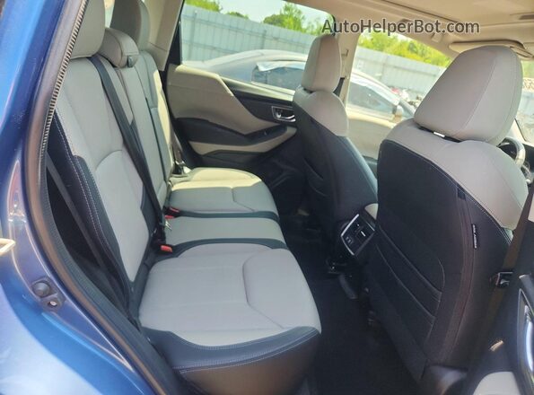 JF2SKAPC8NH524869 2022 SUBARU FORESTER Blue Rear interior view