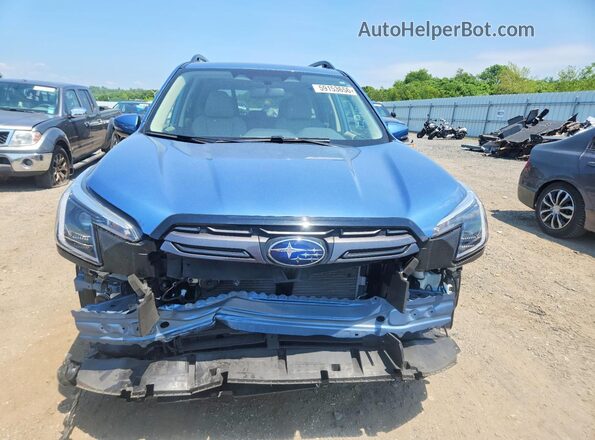 JF2SKAPC8NH524869 2022 SUBARU FORESTER Blue Front view