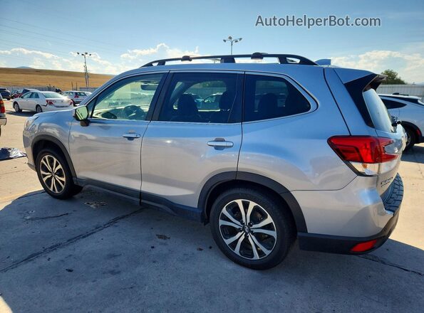 JF2SKAPCXNH435207 2022 SUBARU FORESTER Silver Trasero izquierdo