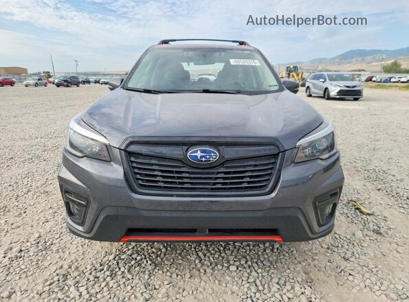 JF2SKARC3MH506338 2021 SUBARU FORESTER Gray Widok z przodu