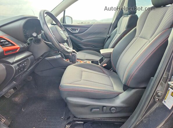 JF2SKARC3MH506338 2021 SUBARU FORESTER Gray Widok wnętrza z przodu