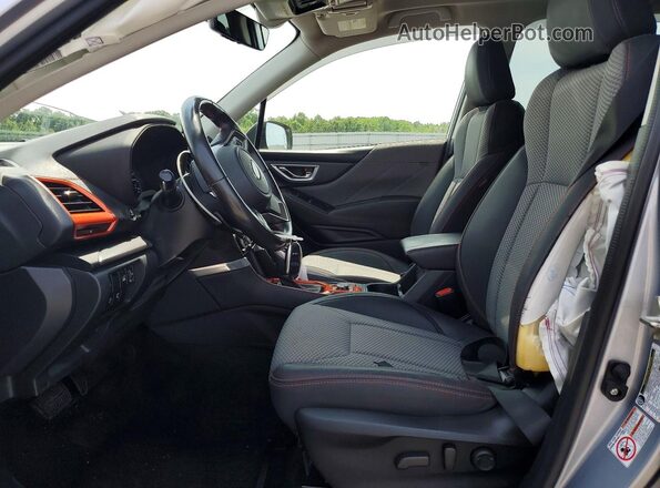 JF2SKARC5LH489167 2020 SUBARU FORESTER Silver Widok wnętrza z przodu