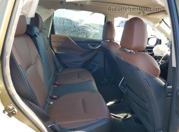 JF2SKARC5NH439646 2022 SUBARU FORESTER Green Widok wnętrza z tyłu