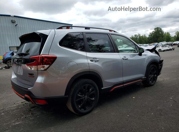 JF2SKARC9MH560159 2021 SUBARU FORESTER Silver უკანა მარჯვენა