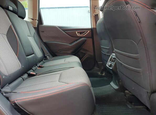 JF2SKARC9MH560159 2021 SUBARU FORESTER Silver უკანა სავარძლების ხედი