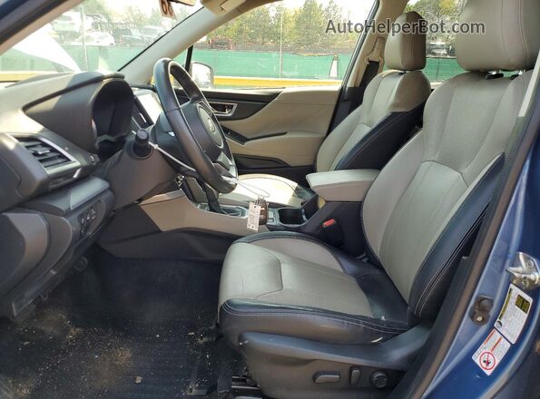 JF2SKASC0KH419052 2019 SUBARU FORESTER Blue Front interior view