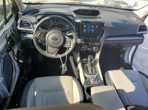 JF2SKASC4LH530480 2020 SUBARU FORESTER White Dashboard view