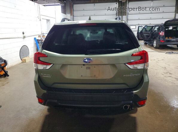 JF2SKASC5KH521995 2019 SUBARU FORESTER Green Հետևի տեսք