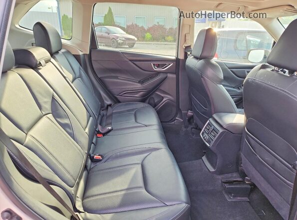 JF2SKASC9MH594466 2021 SUBARU FORESTER White Widok wnętrza z tyłu
