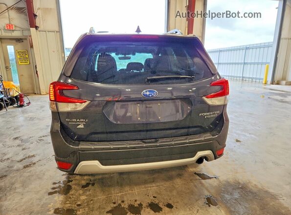 JF2SKAWC0KH409695 2019 SUBARU FORESTER Gray Rear view