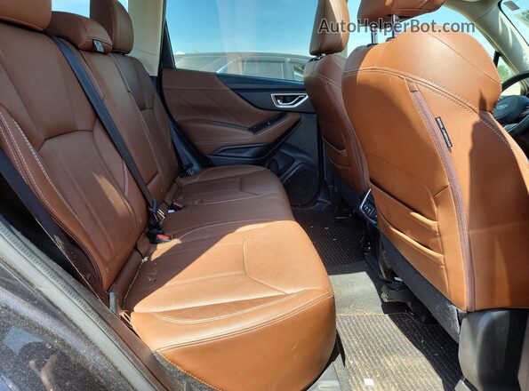 JF2SKAWC3KH585298 2019 SUBARU FORESTER Gray Widok wnętrza z tyłu