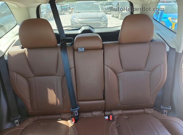 JF2SKAWC3KH585298 2019 SUBARU FORESTER Gray Widok tylnych siedzeń