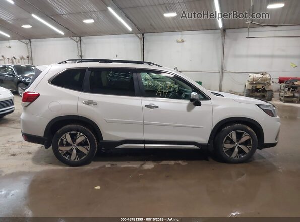 JF2SKAWC4KH543478 2019 SUBARU FORESTER Белый Вид задней части салона