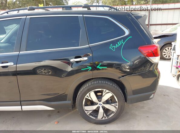 JF2SKAWC8KH526327 2019 SUBARU FORESTER Black 
