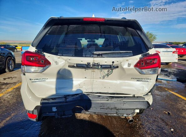 JF2SKAWC9KH467756 2019 SUBARU FORESTER White Widok z tyłu