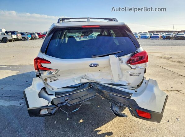 JF2SKAWCXKH473405 2019 SUBARU FORESTER White Widok z tyłu