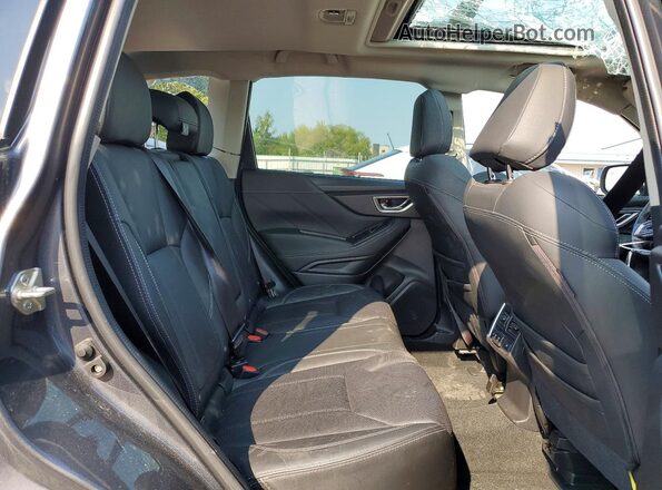 JF2SKAXC8MH454689 2021 SUBARU FORESTER Gray Սալոնի հետևի տեսք