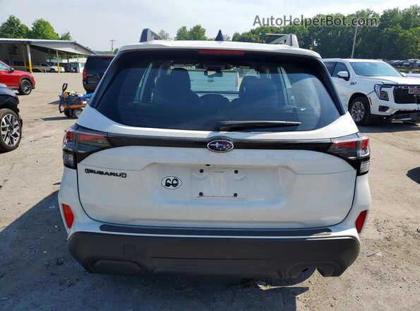 JF2SLDAC4SH617973 2025 SUBARU FORESTER White Հետևի տեսք