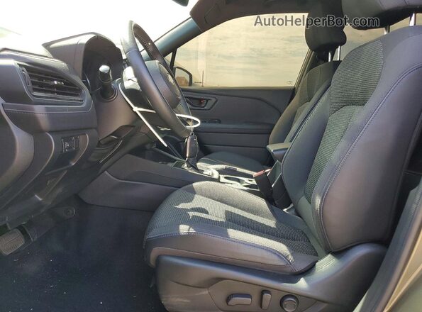 JF2SLDBC4SH432692 2025 SUBARU FORESTER Green Vista interior delantera