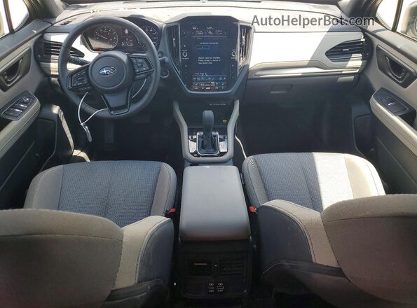 JF2SLDBC9SH582832 2025 SUBARU FORESTER Белый Вид панели приборов