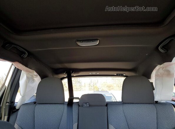 JF2SLDDC1SH560711 2025 SUBARU FORESTER White Вид задніх сидінь