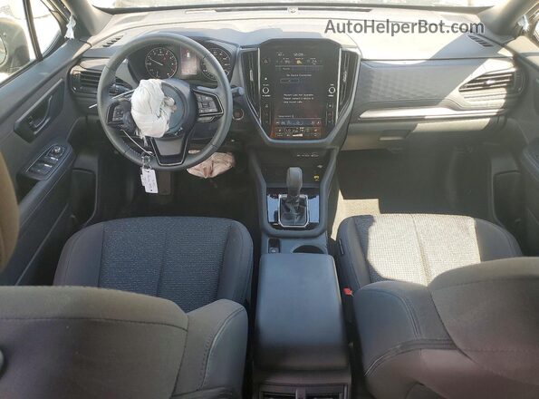 JF2SLDDC2SH420330 2025 SUBARU FORESTER Зеленый Вид панели приборов