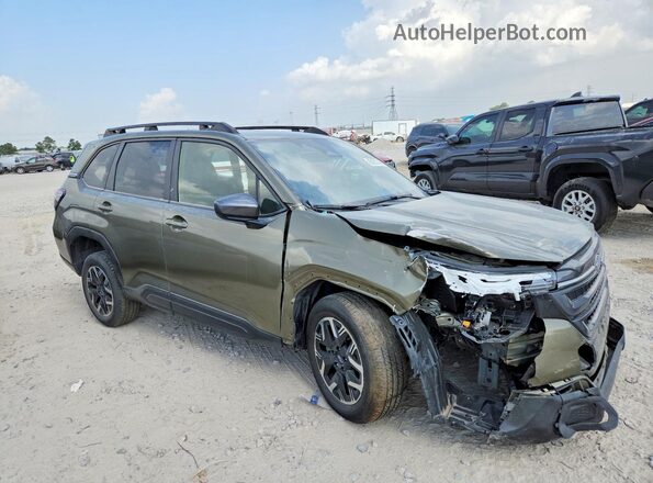 JF2SLDDC3SH452123 2025 SUBARU FORESTER Green Front right