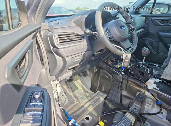 JF2SLDDC3SH609231 2025 SUBARU FORESTER Gray Vista del salpicadero