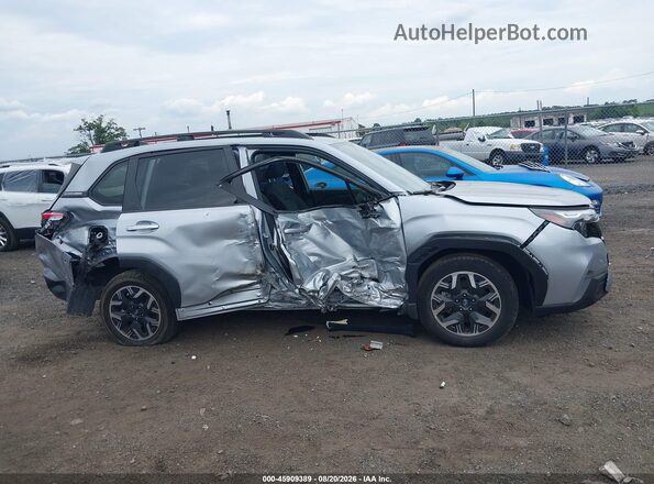 JF2SLDDC9SH478029 2025 SUBARU FORESTER Серебряный Вид задней части салона