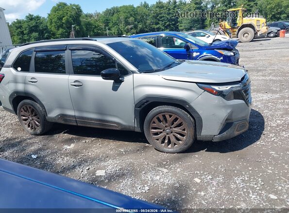 JF2SLDHC4SH499476 2025 SUBARU FORESTER Gray Вид задньої частини салону