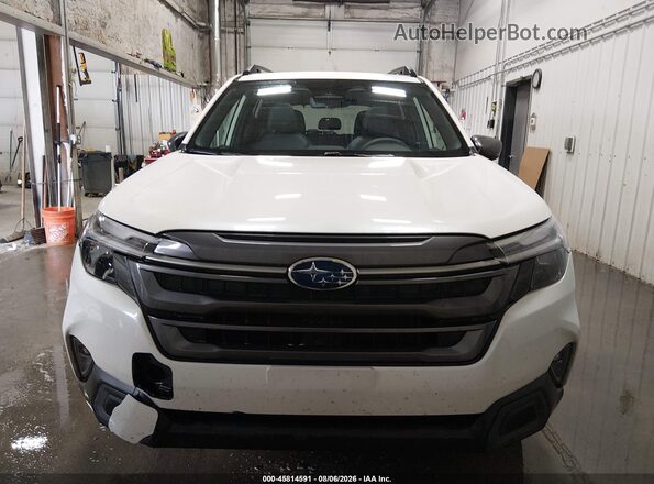 JF2SLDNC8SH615315 2025 SUBARU FORESTER White Rear interior view