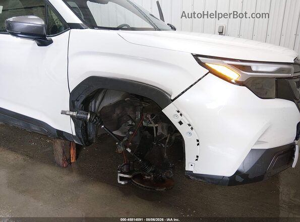 JF2SLDNC8SH615315 2025 SUBARU FORESTER White Front view