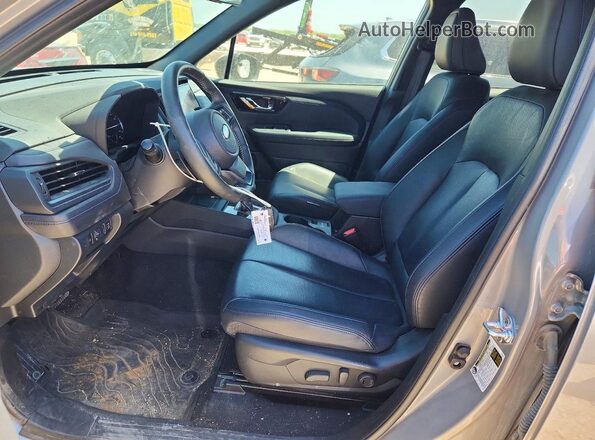 JF2SLDRC2SH492282 2025 SUBARU FORESTER Gray Вид салону спереду