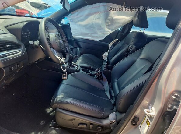 JF2SLDRC5SH456022 2025 SUBARU FORESTER Silver Սալոնի դիմացի տեսք