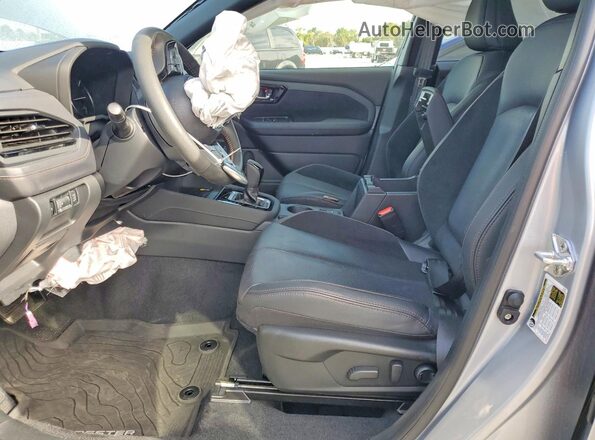 JF2SLDTC3SH448140 2025 SUBARU FORESTER Silver Սալոնի դիմացի տեսք