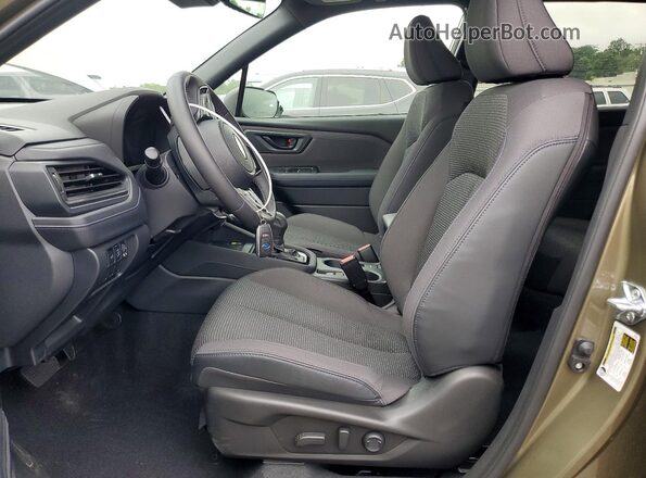 JF2SLSED8SH451741 2025 SUBARU FORESTER Зеленый Вид салона спереди
