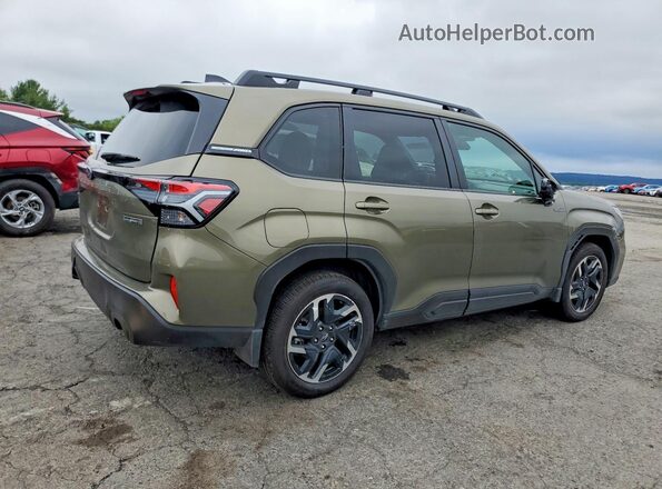 JF2SLSED8SH451741 2025 SUBARU FORESTER Зеленый Задняя правая четверть
