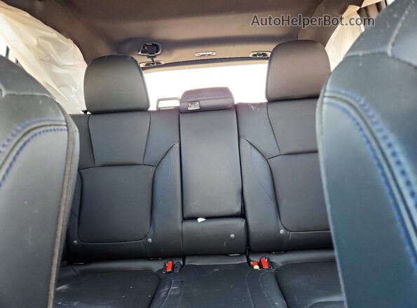 JF2SLSRD4SH408413 2025 SUBARU FORESTER White Vista de los asientos traseros