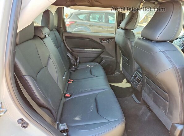 JF2SLSRD4SH408413 2025 SUBARU FORESTER White Vista interior trasera