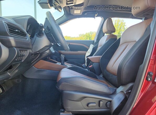 JF2SLSTD5SH421163 2025 SUBARU FORESTER Burgundy Front interior view