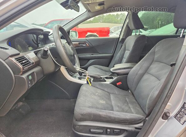 JHMCR6F31HC001867 2017 HONDA ACCORD Silver Սալոնի դիմացի տեսք