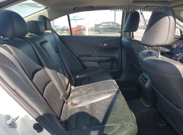 JHMCR6F50HC016958 2017 HONDA ACCORD White Հետևի նստատեղերի տեսք