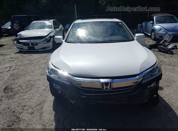 JHMCR6F58HC006162 2017 HONDA ACCORD White Вид спереду