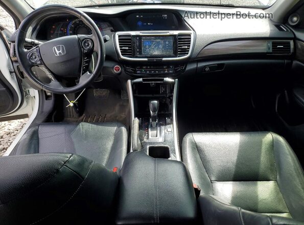 JHMCR6F74HC007892 2017 HONDA ACCORD Белый Вид панели приборов
