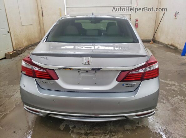 JHMCR6F74HC028015 2017 HONDA ACCORD Silver Vista trasera