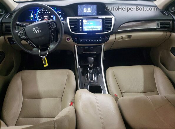 JHMCR6F74HC028015 2017 HONDA ACCORD Silver Vista del salpicadero