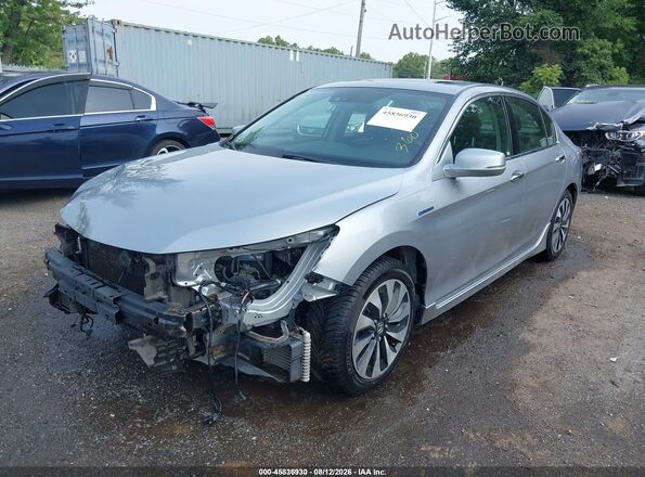 JHMCR6F76HC016528 2017 HONDA ACCORD Silver Vista tres cuartos delantera izquierda