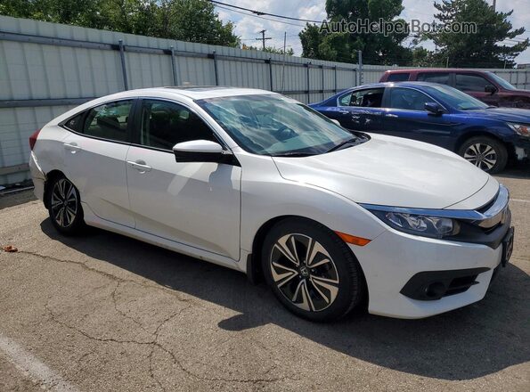 JHMFC1F37JX029477 2018 HONDA CIVIC White Delantero derecho