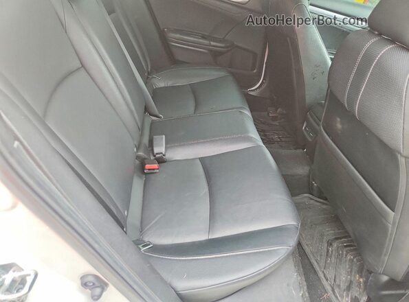 JHMFC1F92JX034073 2018 HONDA CIVIC White Widok tylnych siedzeń