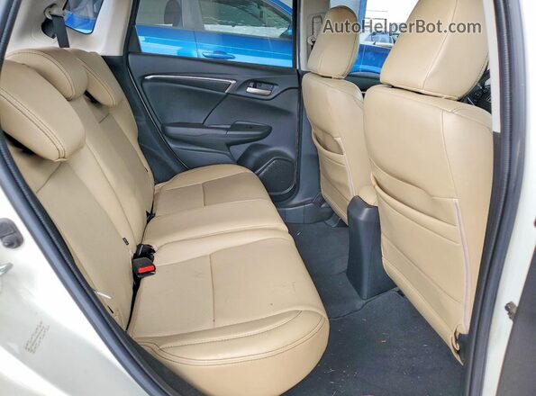 JHMGK5H87HS015416 2017 HONDA FIT White Rear seats view